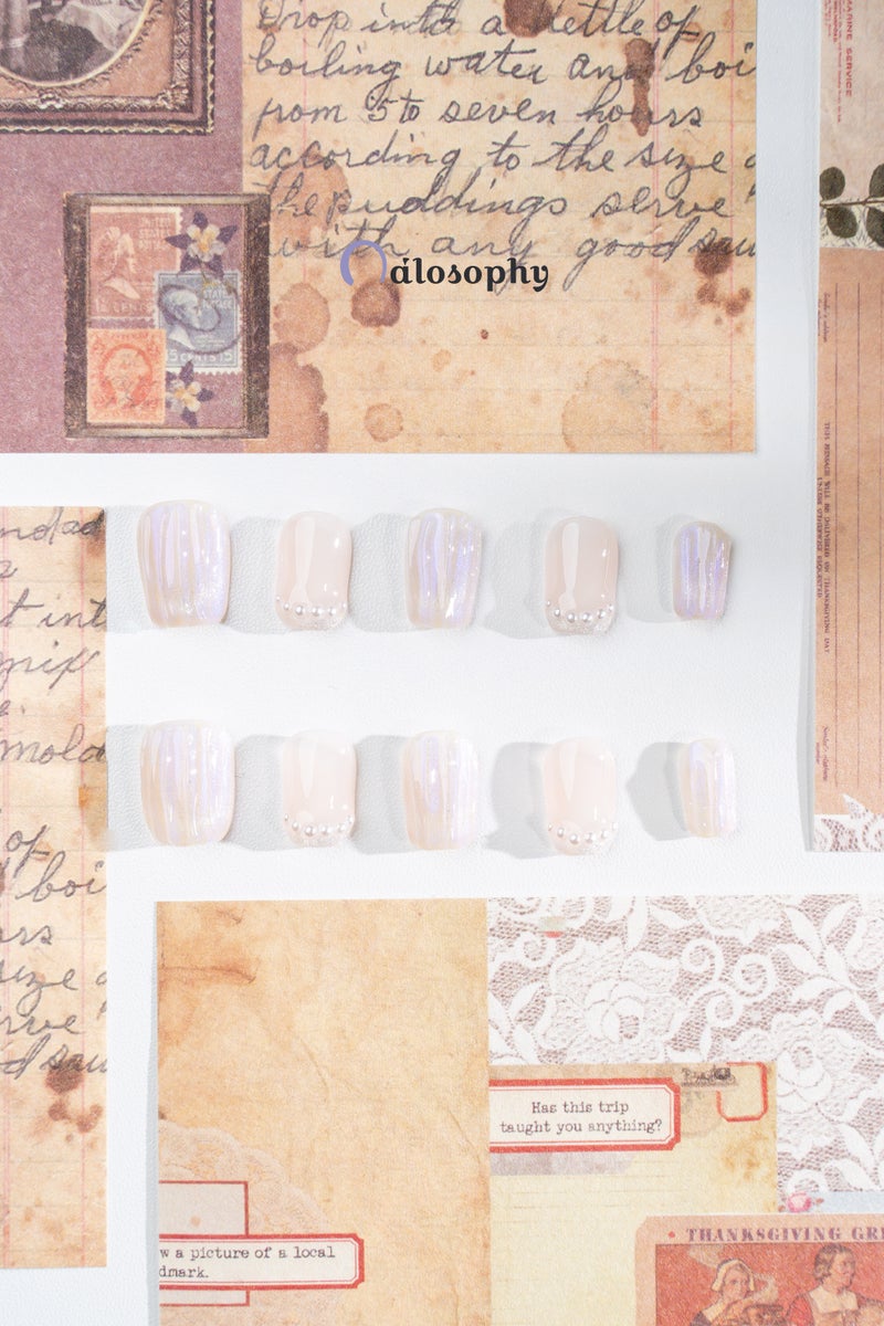 Nailosophy أظافر جل مضغوطة يدوية الصنع بتصميم أرجواني أورا ريبلي وخرز فضي | شكل مربع - Image 2